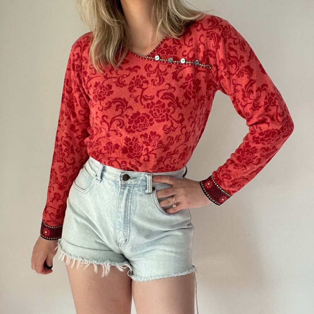 Vintage Y2K Orange Knit Floral Sweater